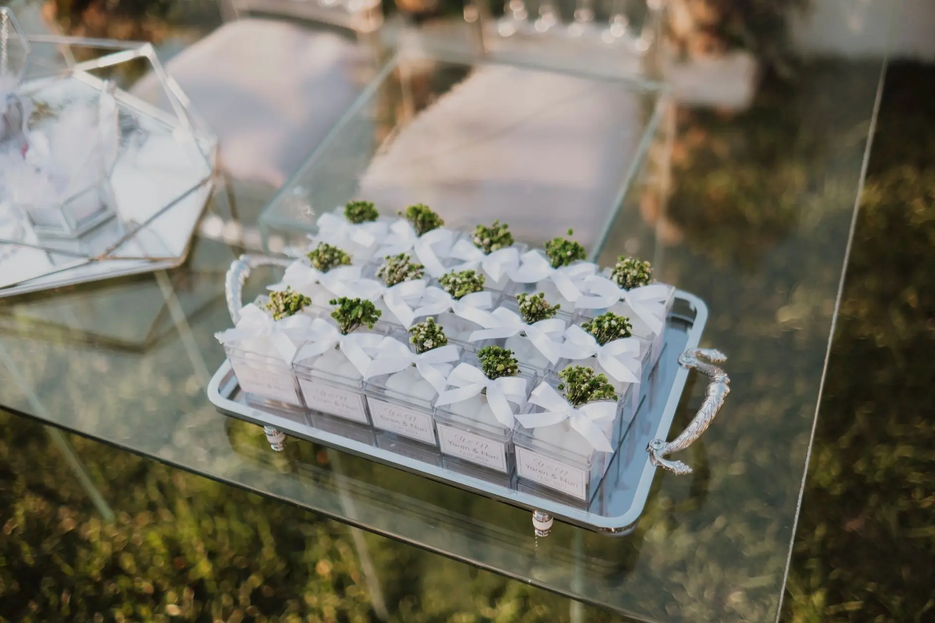 化州喜糖盒选购指南：不同材质与工艺的适用场景分析