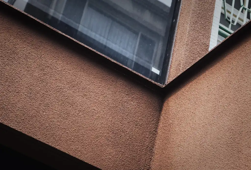 化州红礼商贸喜糖盒材质对比：纸质与亚克力的适用场景分析