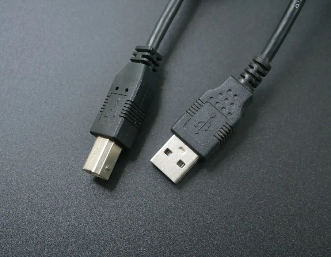化州红礼商贸详解喜糖盒材质选择与印刷工艺技术要点